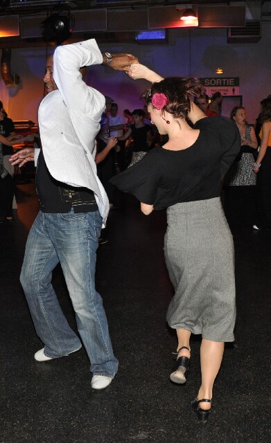 min 2008 11 08 fous swing 384